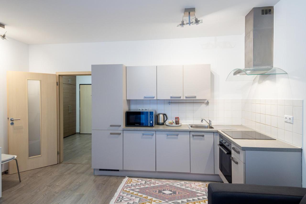 Nova Karolina Apartment Острава Экстерьер фото